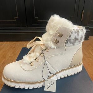 NEW Cole Haan Women's ZERØGRAND Explore Update Hiker Sneaker (Birch-Ivory-Taupe)